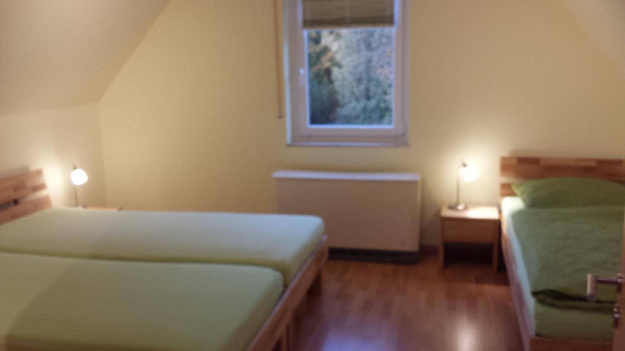 Ferienwohnung "Schwaebische Alb" , Pension Wauri Waldenbuch Exteriör bild