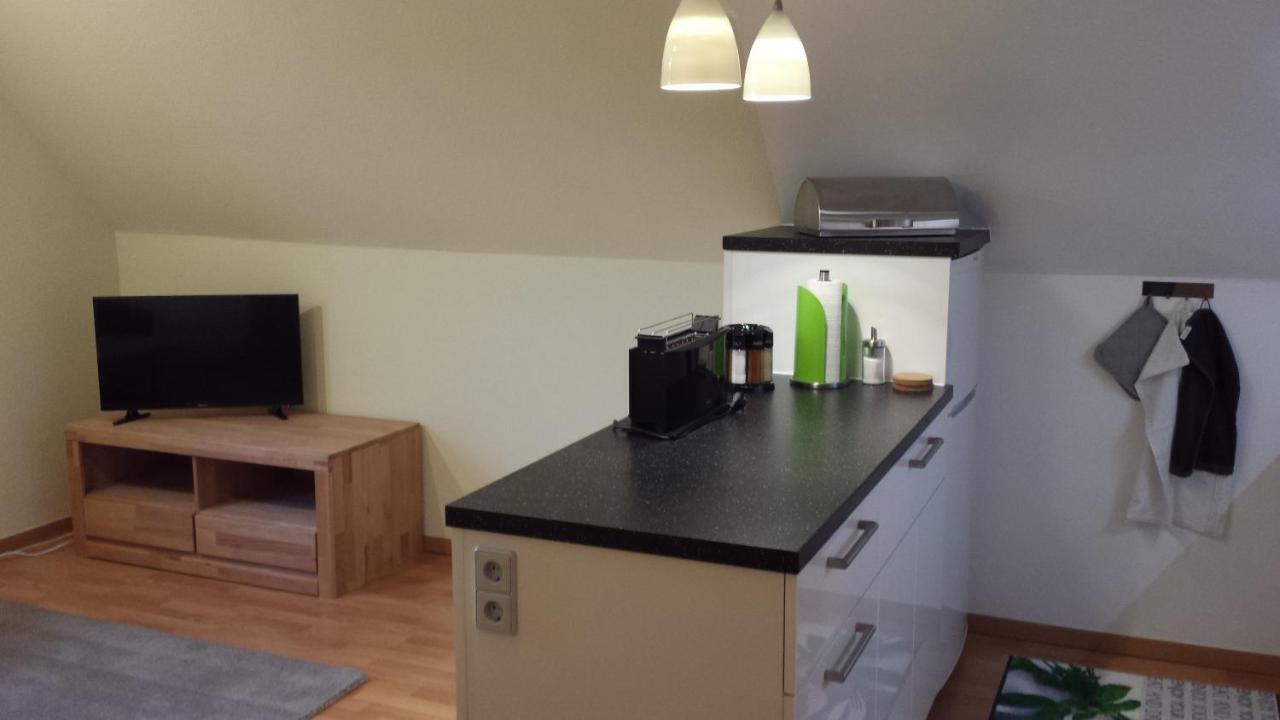 Ferienwohnung "Schwaebische Alb" , Pension Wauri Waldenbuch Exteriör bild